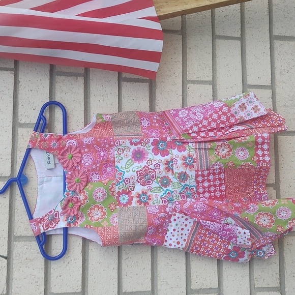 Pink dress/flowers - Picture 3 of 12